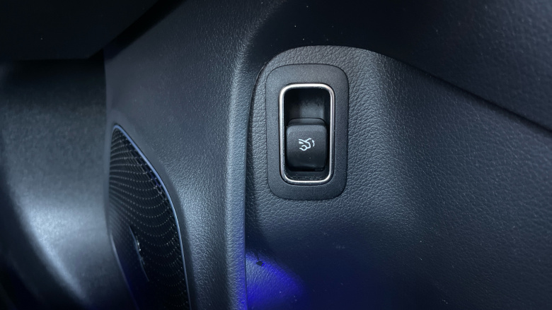 Mercedes-Benz CLA 220d AMG Line Premium Plus 4dr Tip Auto Diesel Saloon